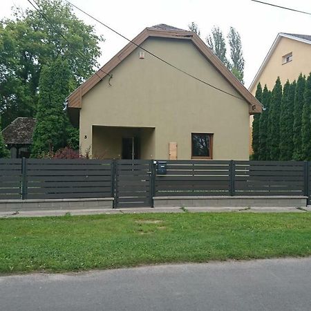 Klara Villa Siofok Exterior photo